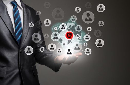 Transforme seguidores em leads! Descubra estratégias para engajar sua audiência nas redes sociais e converter seguidores em clientes.