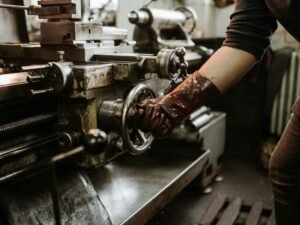 A Força da Indústria Brasileira Como a Metalúrgica Impulsiona a Inovação e a Eficiência